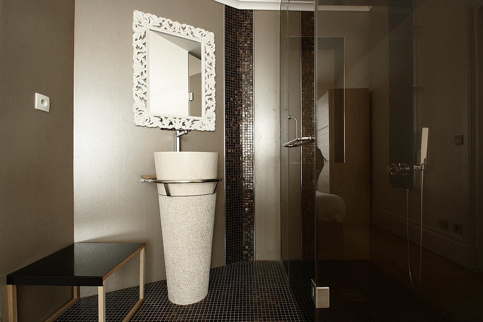 Bridgestreet Champs-elysees Apartment