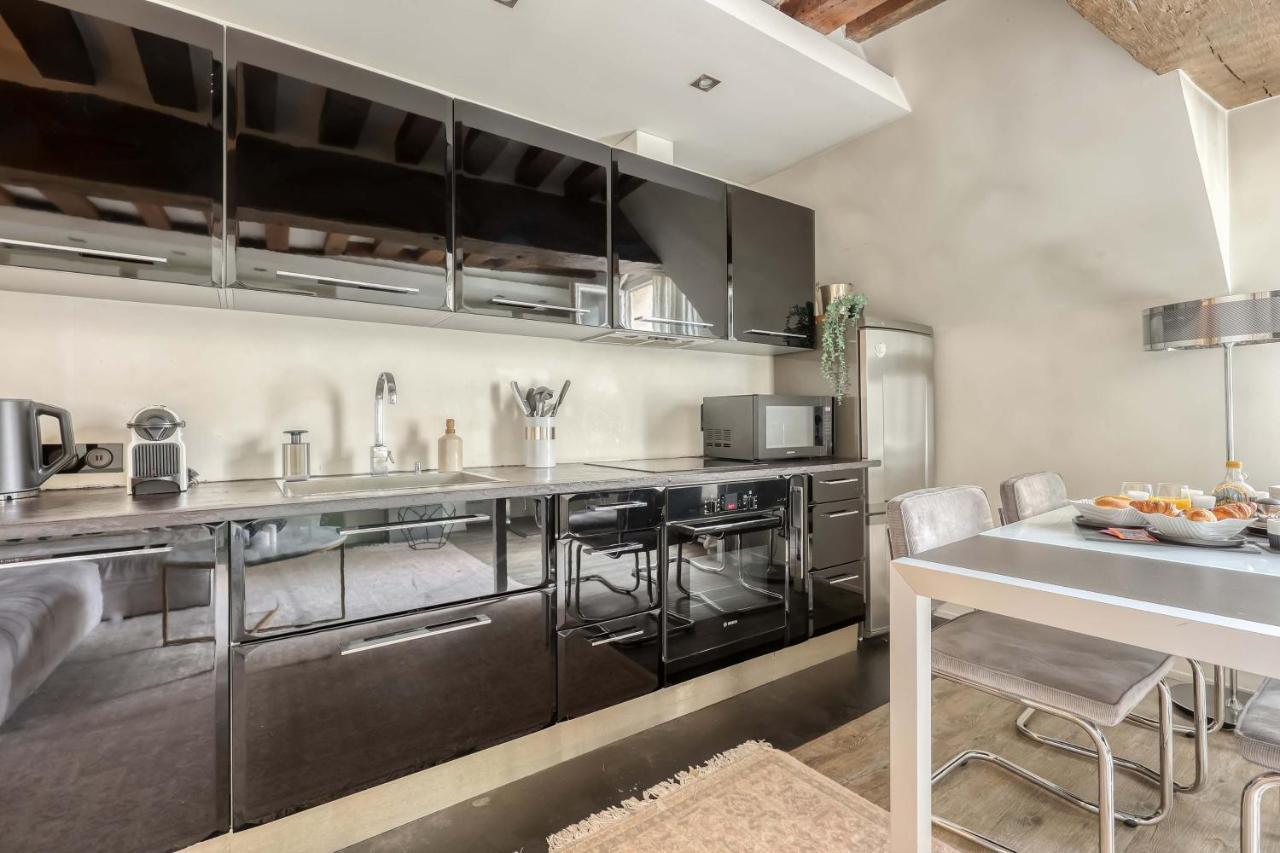 Large And Modern 1brd Flat At Lovely Saint Germain * Paris