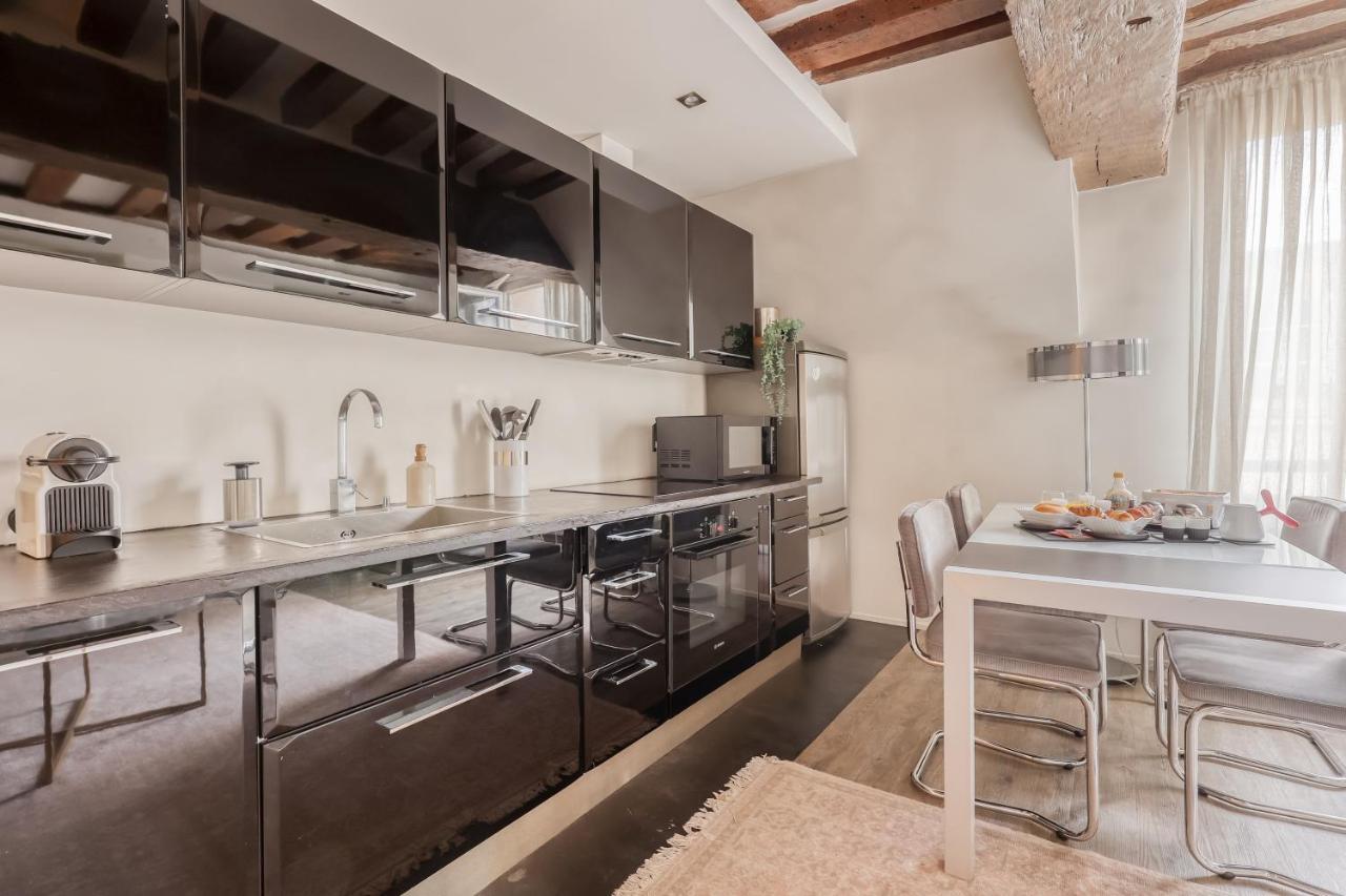 Apartment Large And Modern 1brd Flat At Lovely Saint Germain