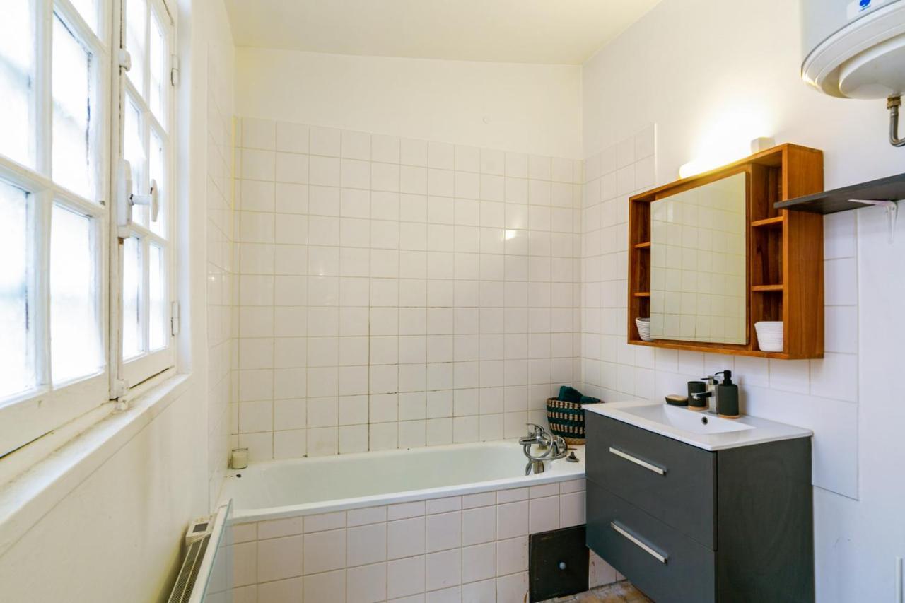 Nice And Calm Studio Nearby Alesia At The Heart Of - Welkeys * Paris