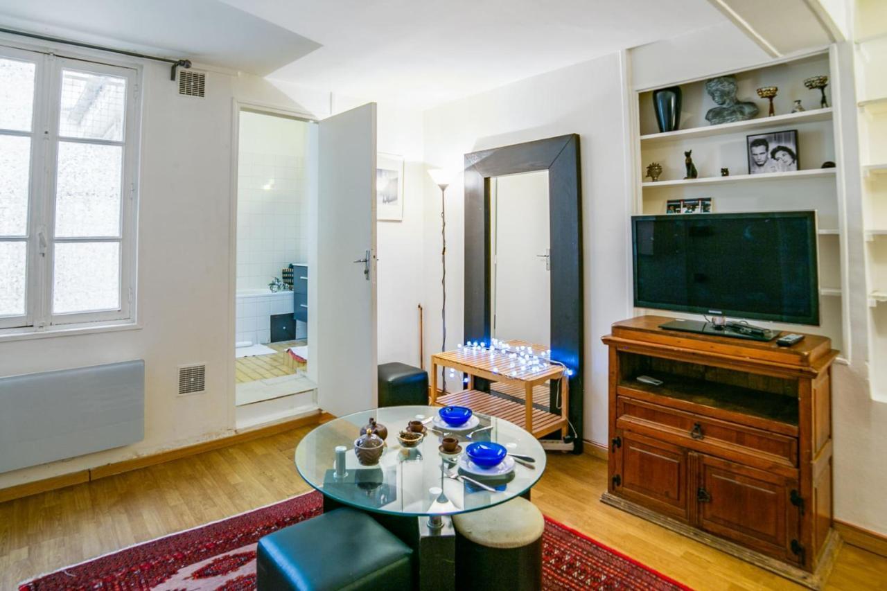 Nice And Calm Studio Nearby Alesia At The Heart Of - Welkeys Paris
