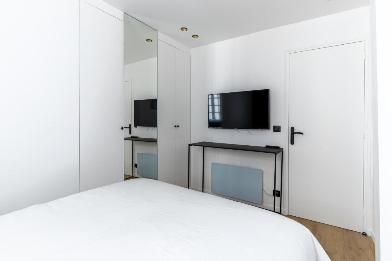 Appartamento Faubourg Saint-honoré/ Boétie Apartement 4p Courcelle Parigi