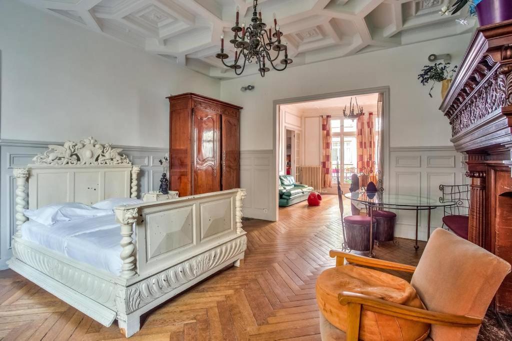 Village D'auteuil * Parigi