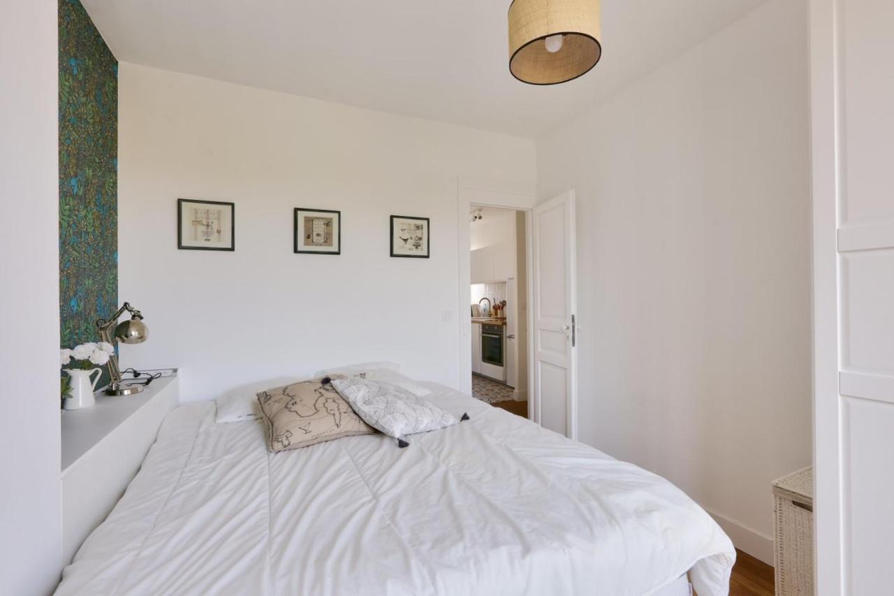 Charming With Balcony For 2