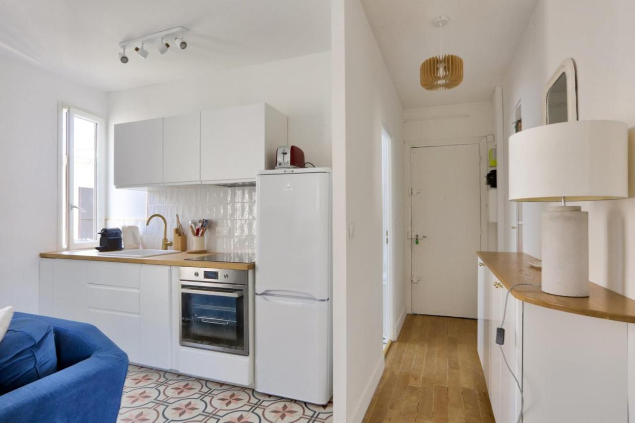 Charming With Balcony For 2 *