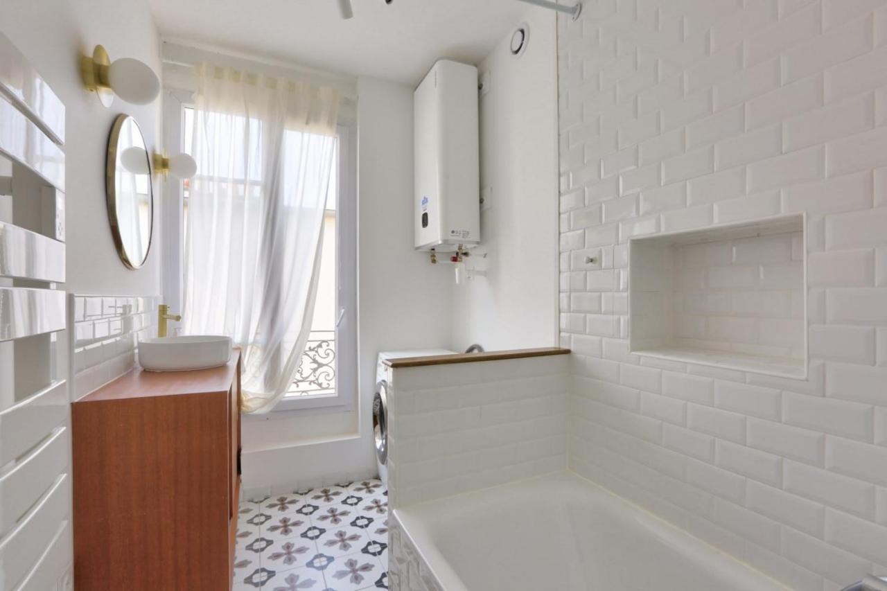 Charming With Balcony For 2 Appartamento *