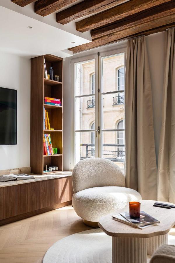 Cmg- Magnifique - Louvre / Saint Honore - 2 Apartment *