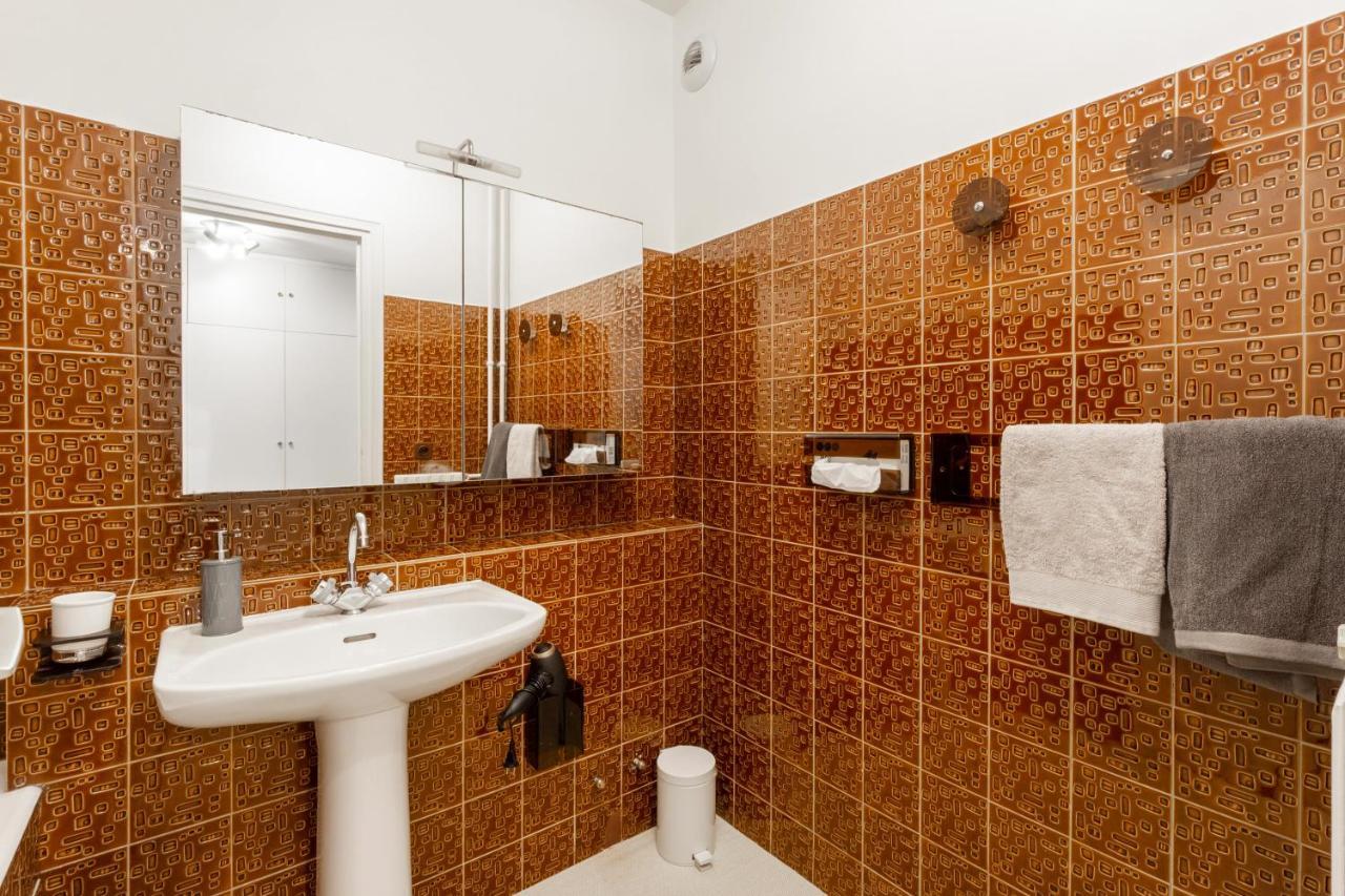 Luxury Living In Saint Germain Apartment
