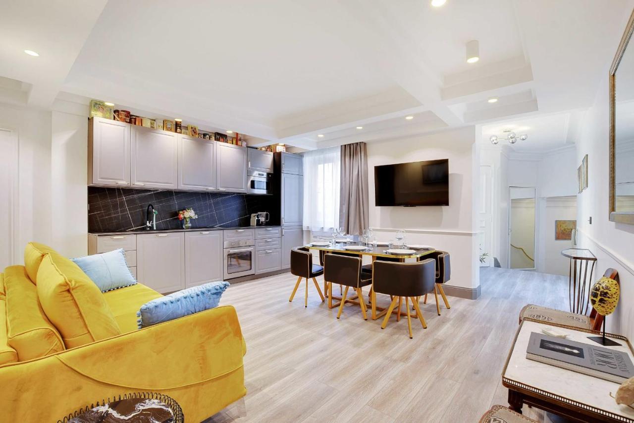 Magnifique - 2br - 6p - Place De L'etoile Paris