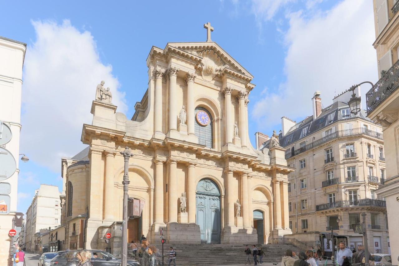 Louvre Parigi