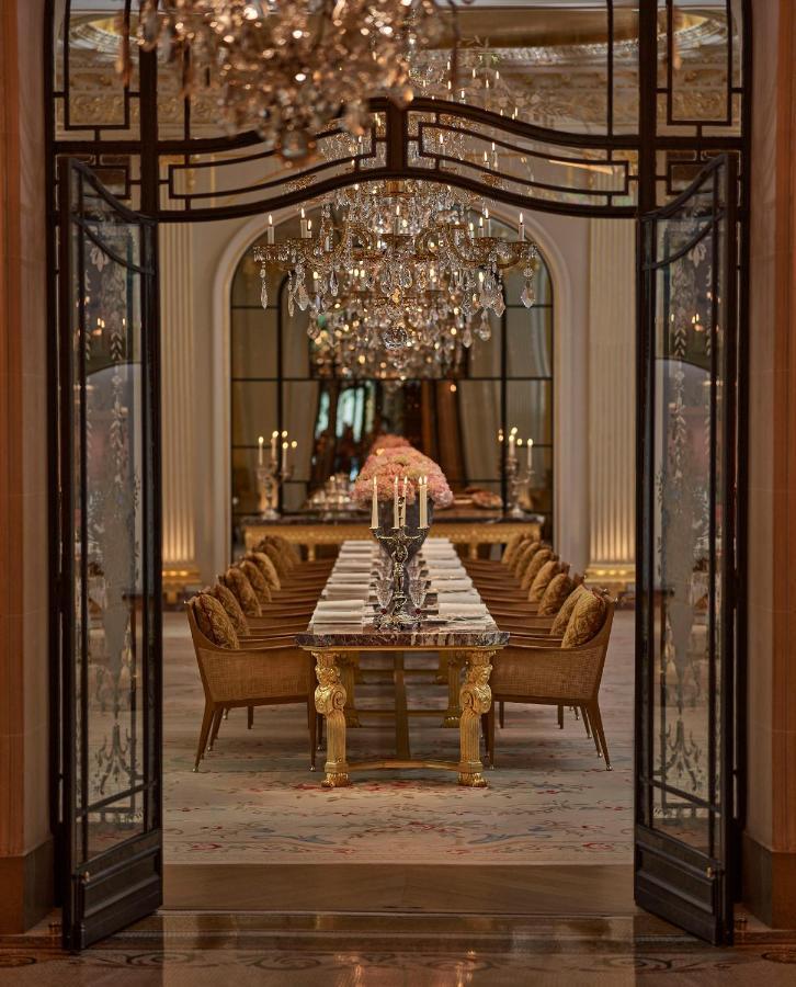 Plaza Athénée - Dorchester Collection Hotel Parigi