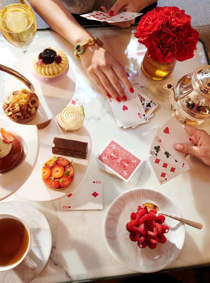 Plaza Athénée - Dorchester Collection 5* Parigi