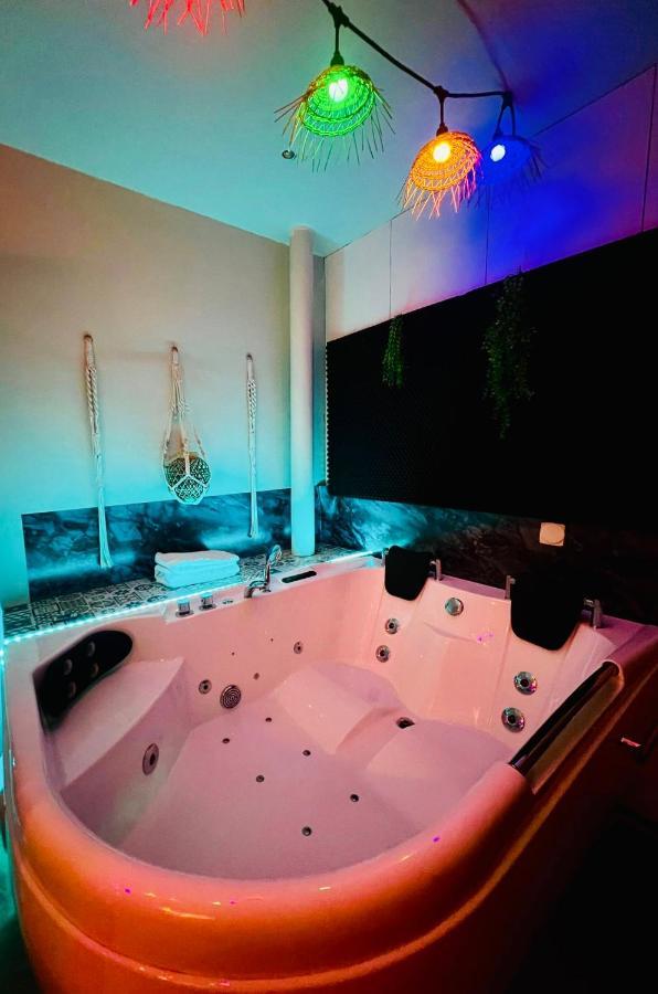 Jacuzzi Aparthotel Parigi