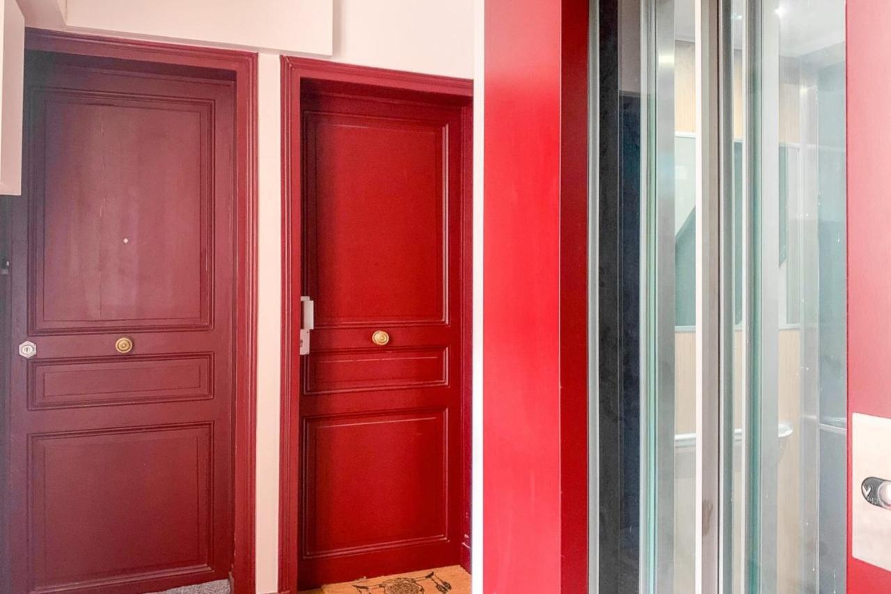 Large Cozy Near Convention Parigi