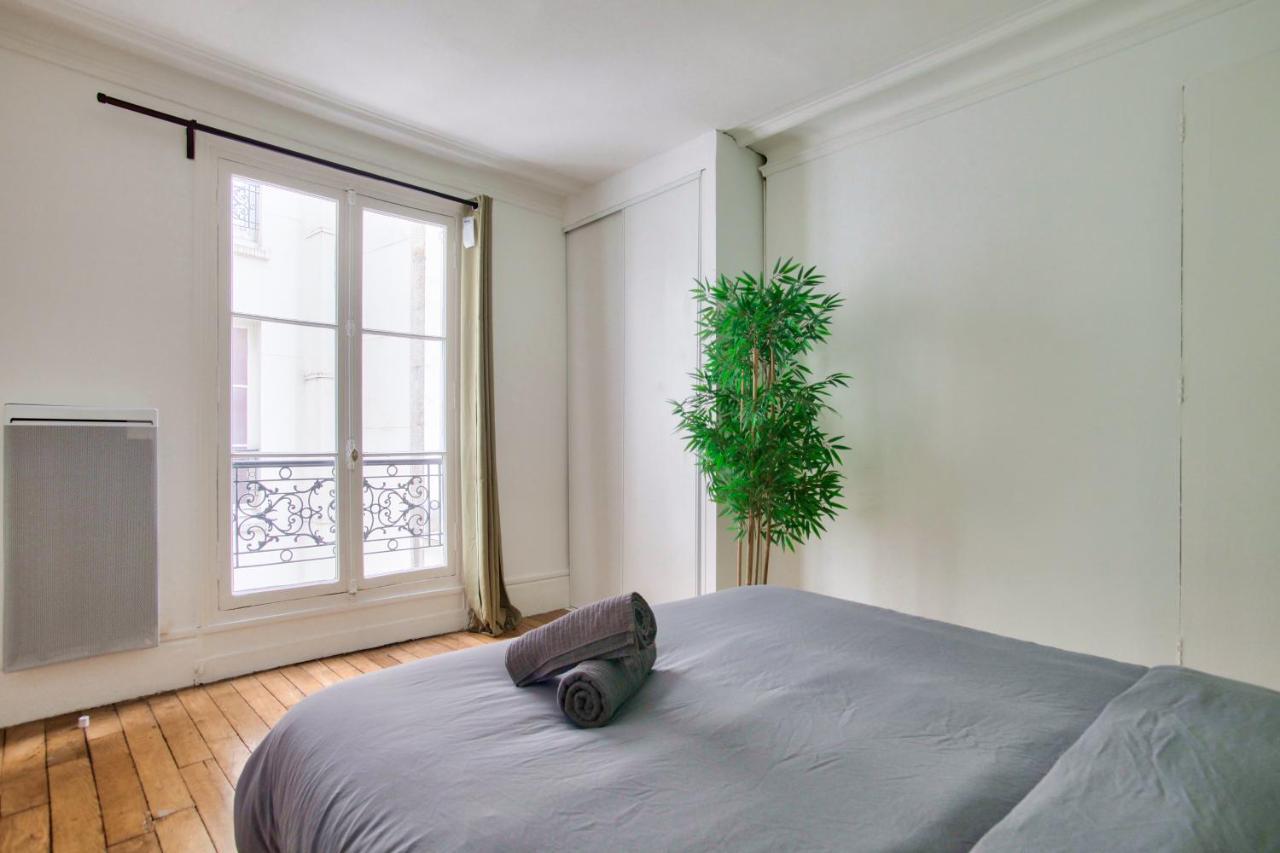 Luxurious 1 Bedroom Notre Dame De Monge Free Netflix * Parigi