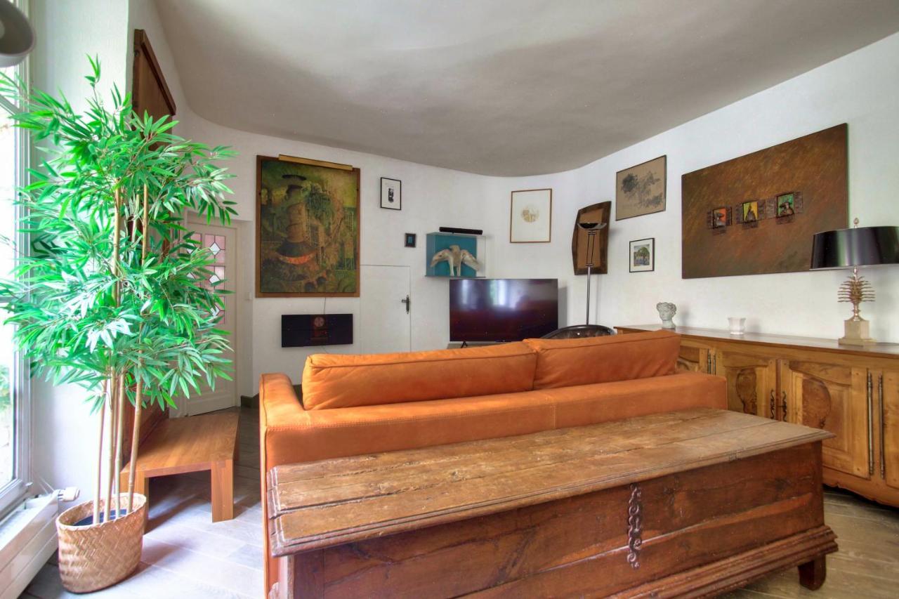 Luxurious 2 Bedrooms Saint Michel Notre Dame Augustins Free Netflix * Paris