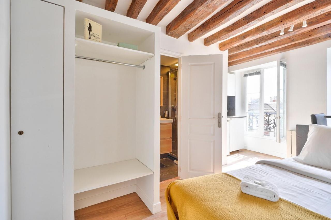 Cosy And New In The Heart Of Apartment Paris