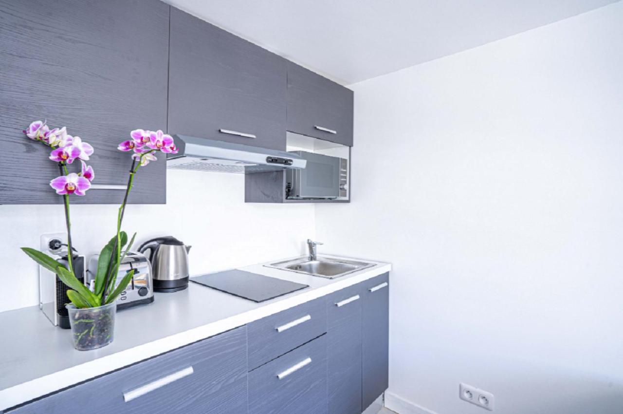 Apartment 145 - Urban Pretty In Center Of Paris
