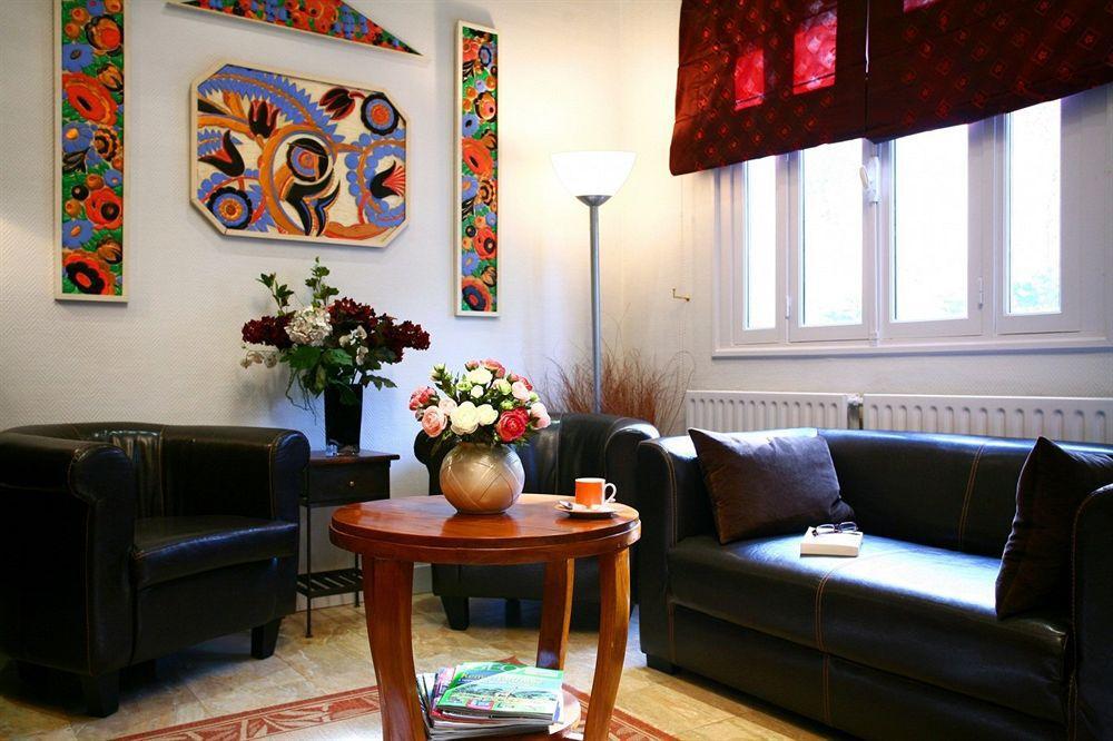 Hotel Du Parc Montsouris 3*