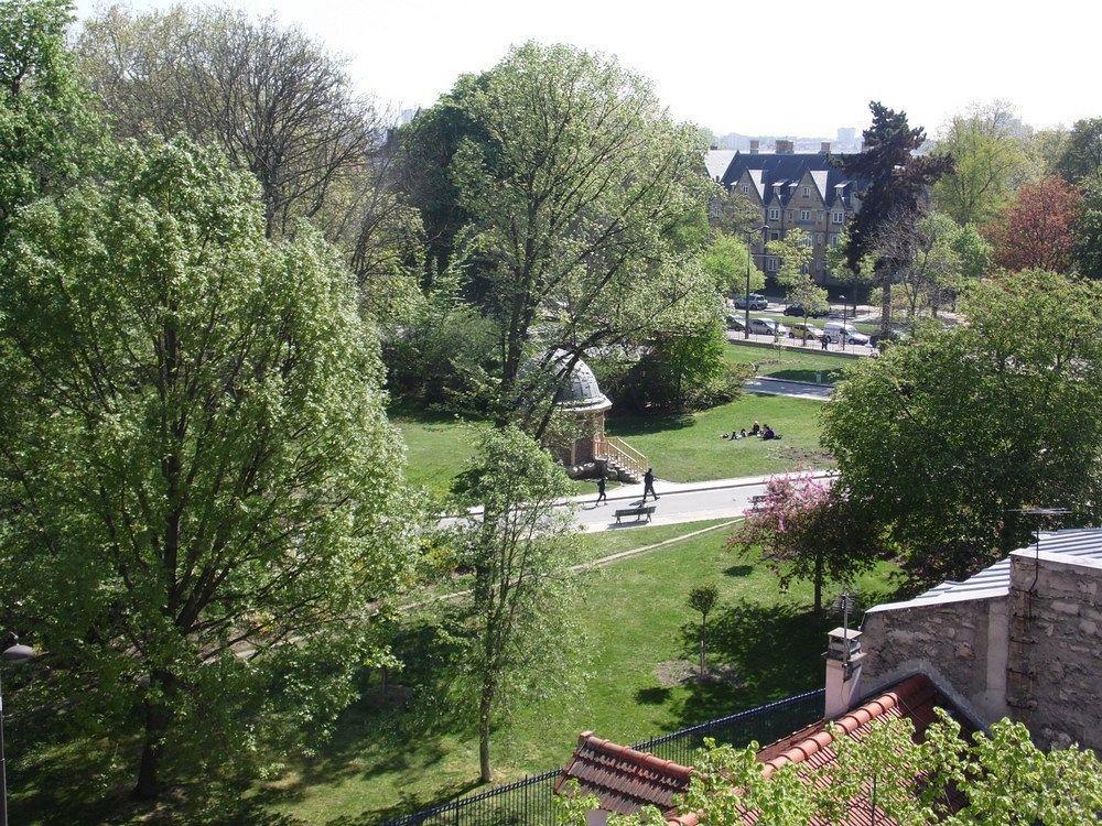 Du Parc Montsouris Paris