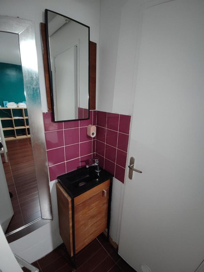 Hostel Reu-nid *