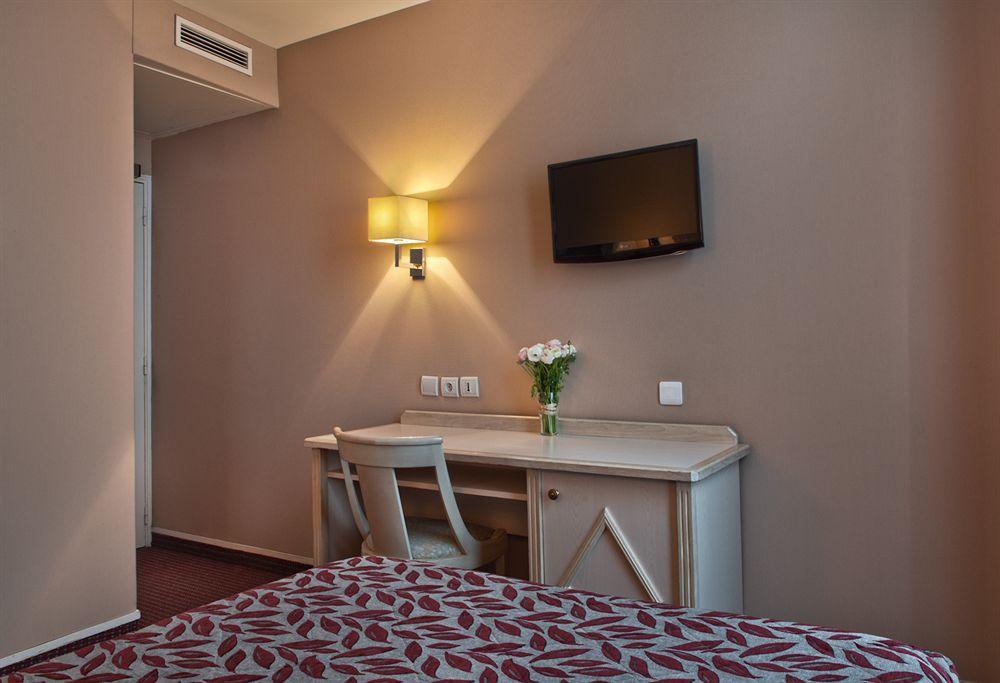 Eugénie Hotel
