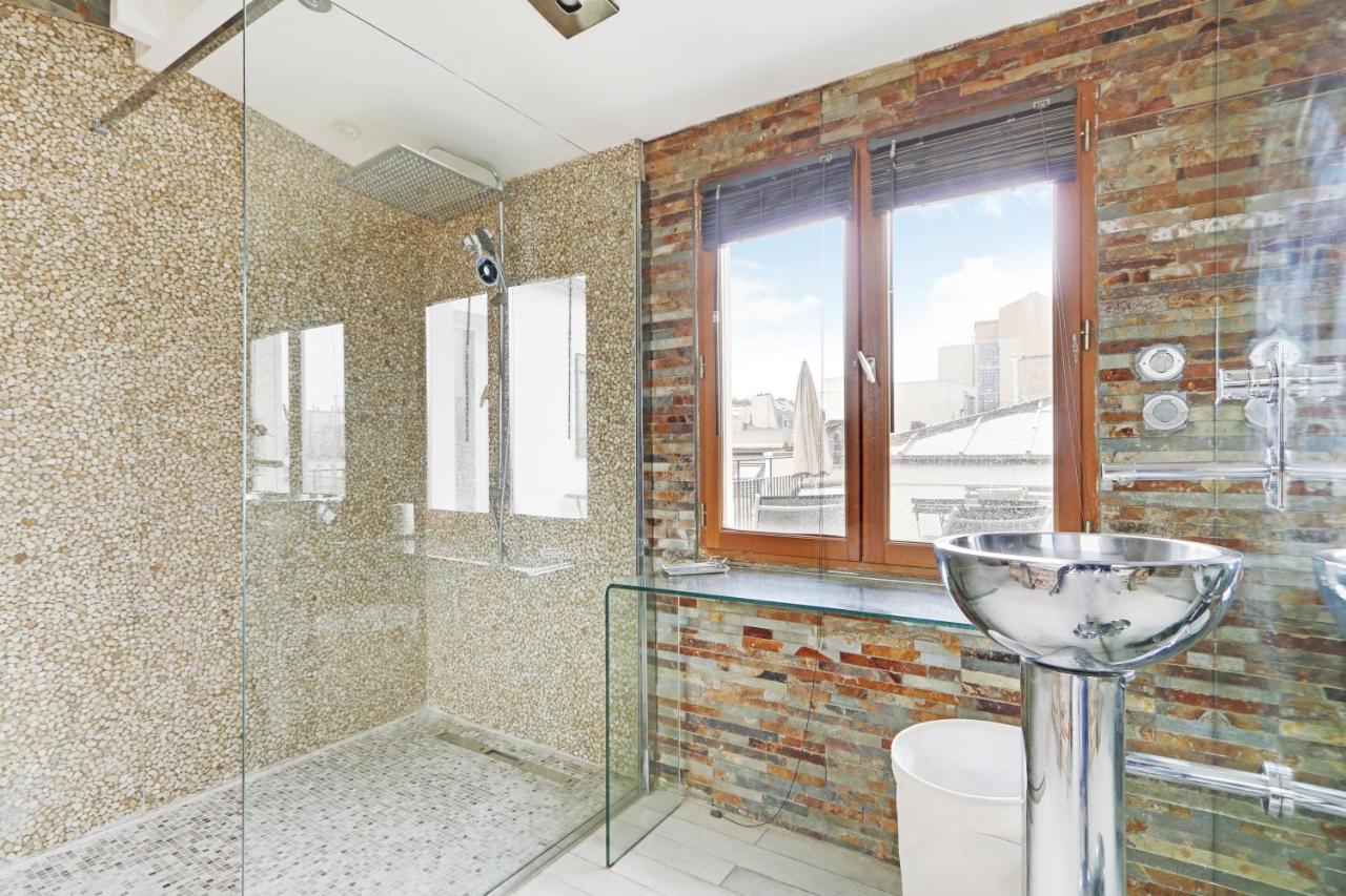 Pick A Flat's In Le Marais - Rue Saint Merri * Parigi