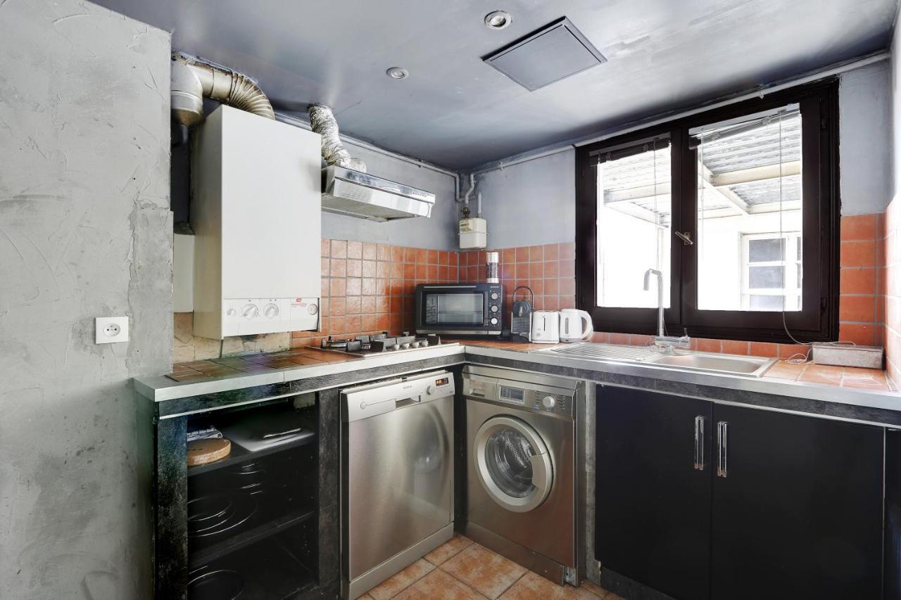Pick A Flat's In Le Marais - Rue Saint Merri Appartamento Parigi