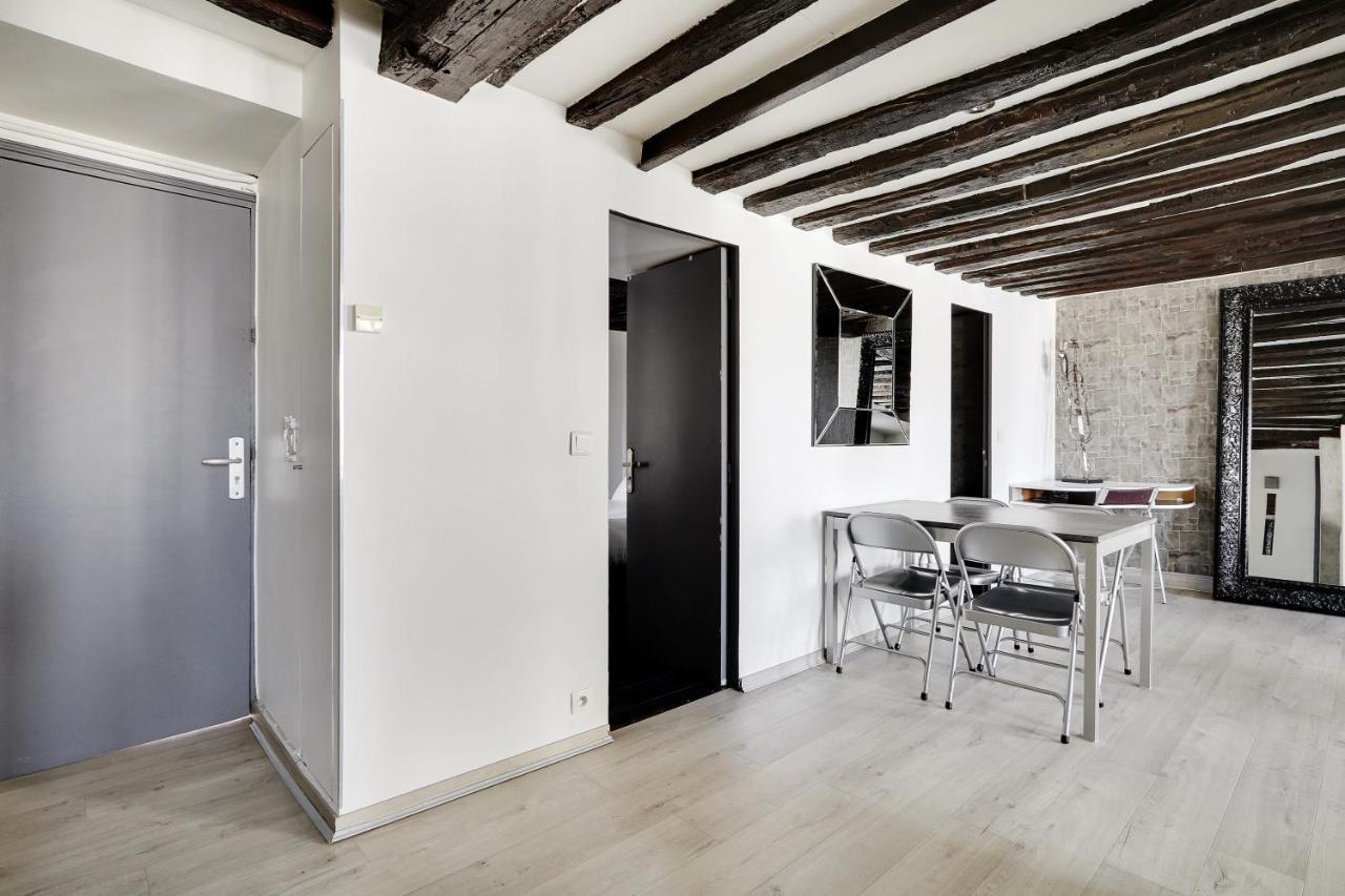 Pick A Flat's In Le Marais - Rue Saint Merri * Parigi