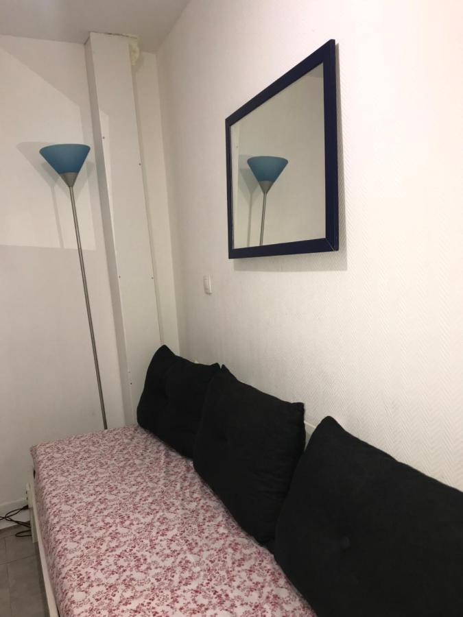 Voltaire 11 * Parigi