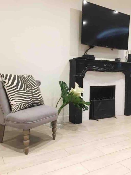 Apartment In The Heart Of The Marais With Air Conditioning *