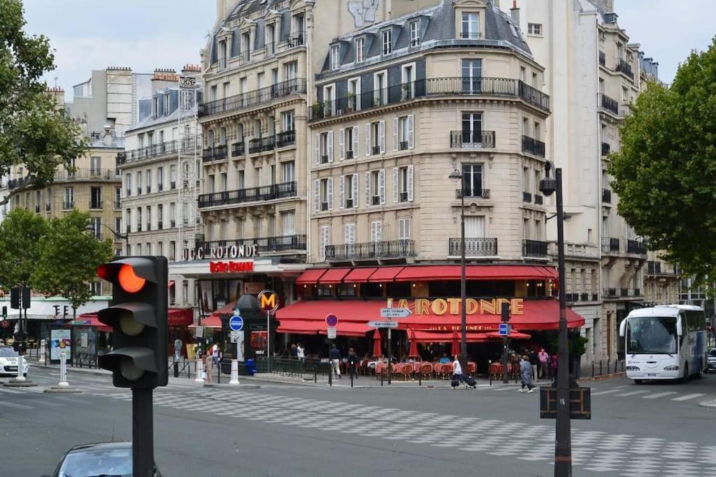 Entierement Renovee A Montparnasse Parigi