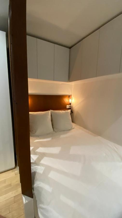Lovely Cosy Studio In The Heart Of Quartier Montorgueil Sentier Apartment