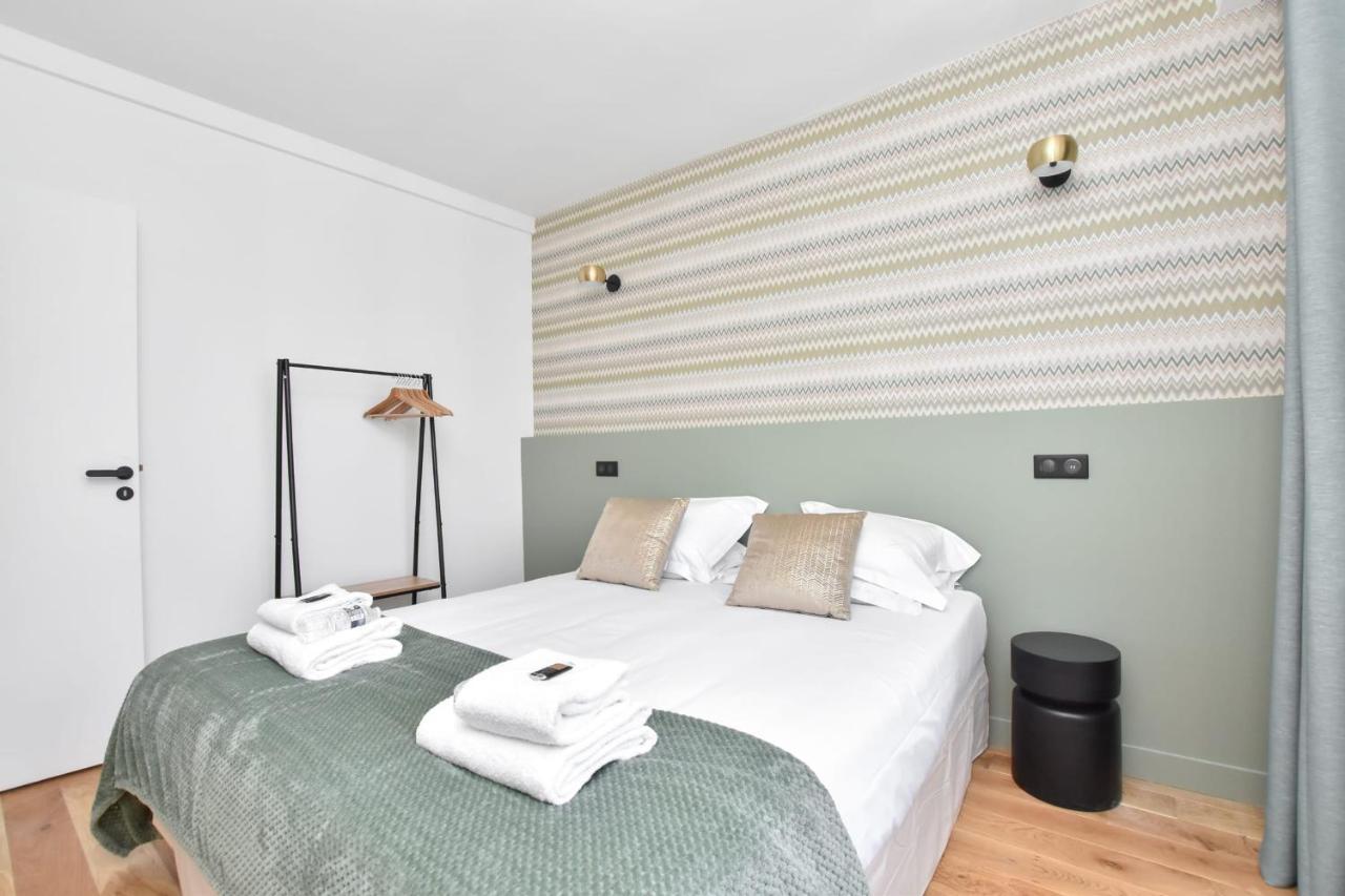 Cosy Bedroom - Tour Eiffel Champs De Mars 3a Appartamento