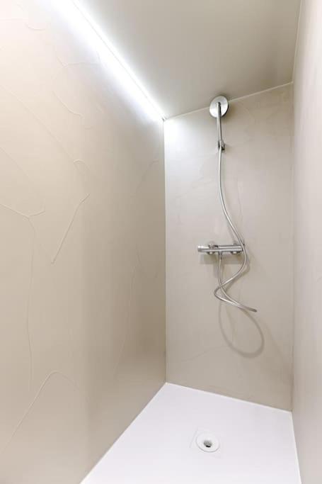 Mykeypers - Design & Luxury Duplex 2br/6p - Bastille/marais 4 Apartment *