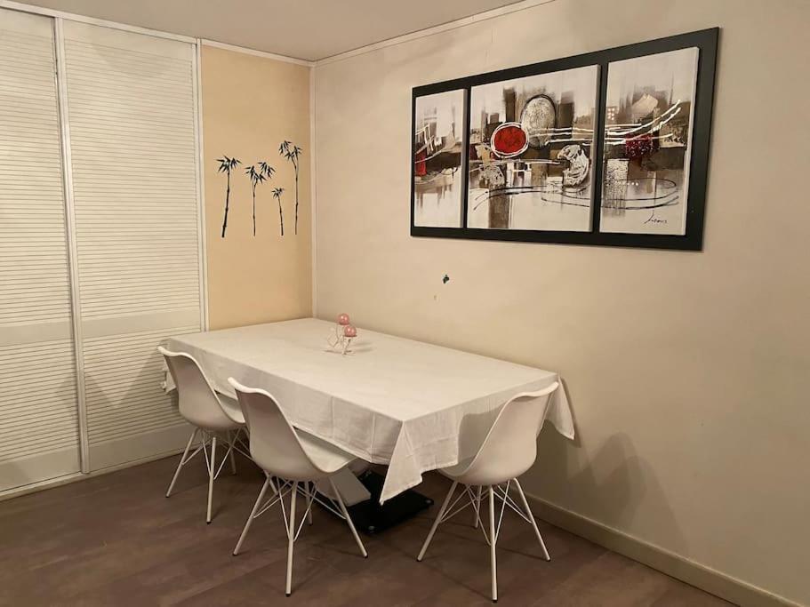 Appartamento Superbe Avec Piscine Et Vue Sur *