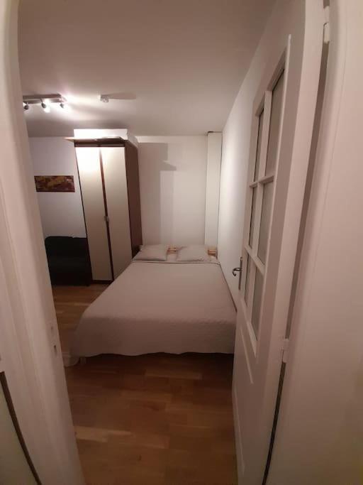 Apartment Bastille