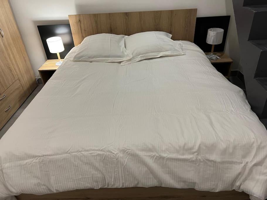 Appartamento 3 Pieces Au Calme Avec 1 Acces Independant