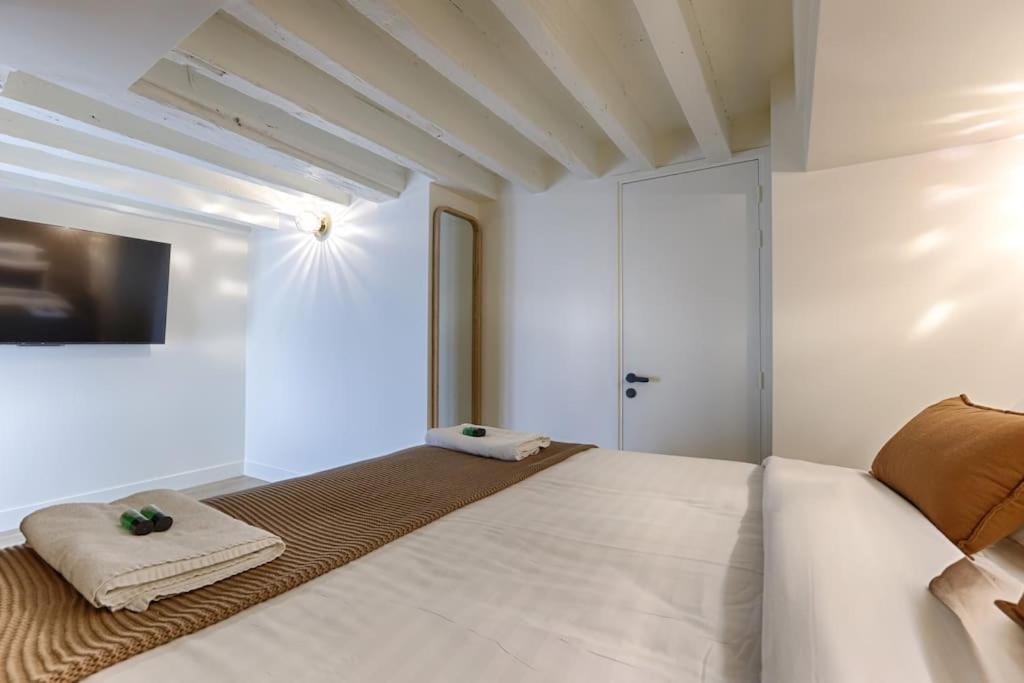 Apartment Mykeypers - Design & Luxury Duplex 2br/6p - Bastille/marais 4 Paris