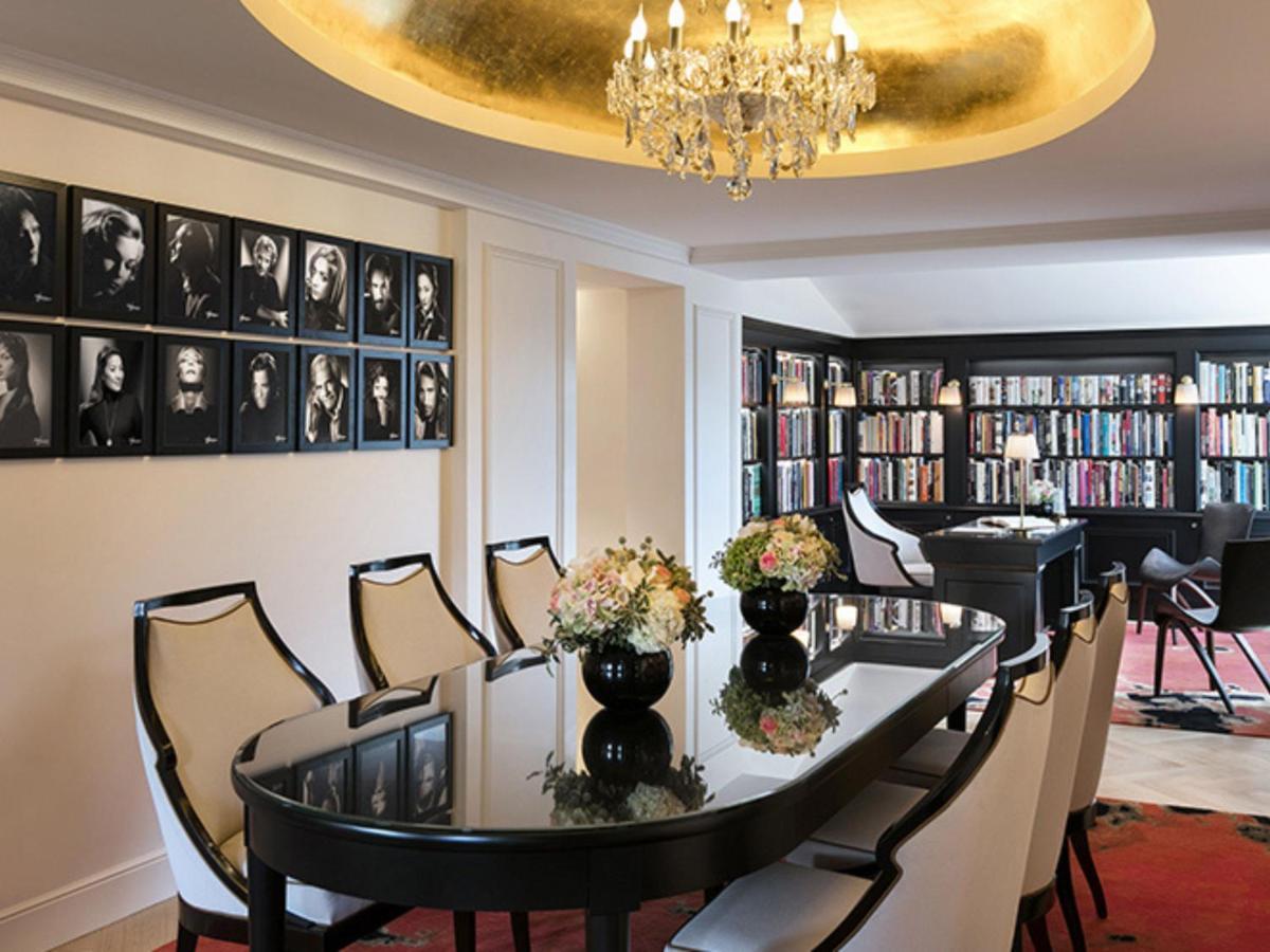 Barrière Fouquet's Parigi