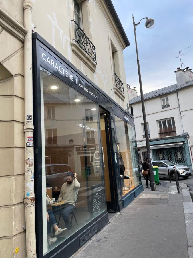 Netflix And Cosy Romantic * Paris