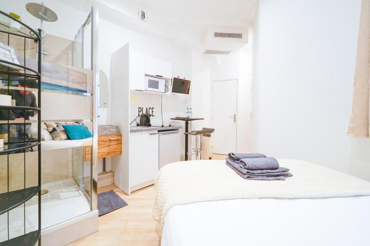X Well Located Studio Fully Renovated In Center Appartamento Parigi