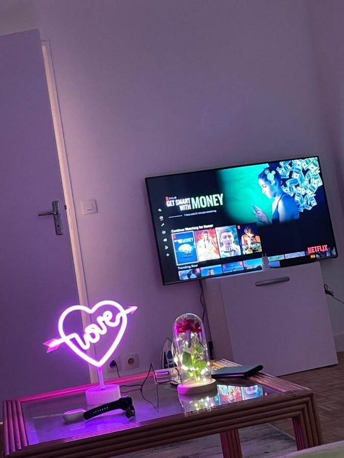 Netflix And Cosy Romantic Appartamento Parigi