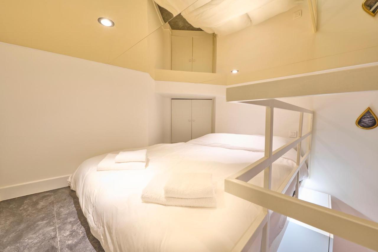 Apartment Amazing 2p - Place Saint Georges/ Martyrs *