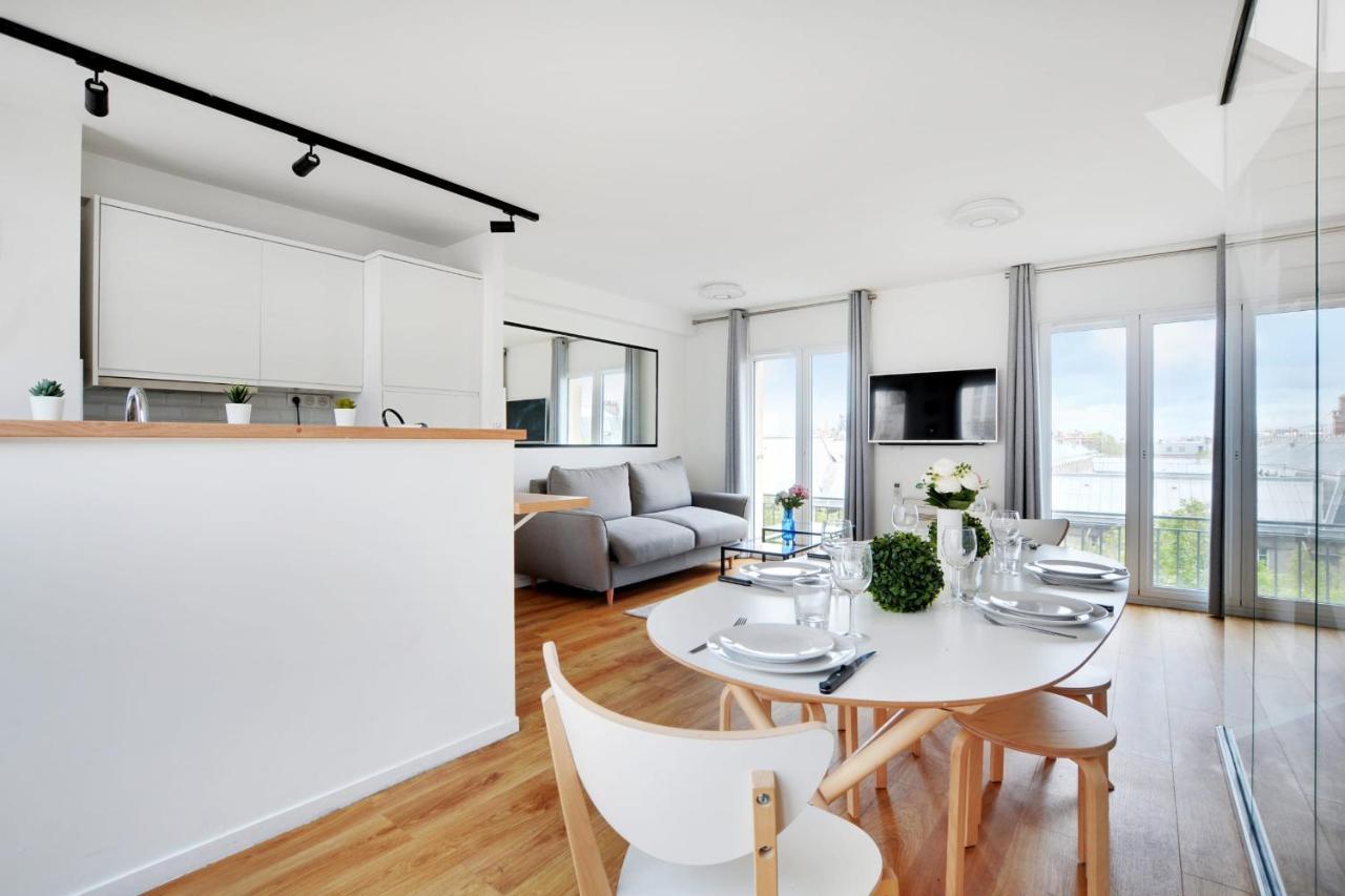Exceptional Triplex With Terrace - Montmartre Parigi