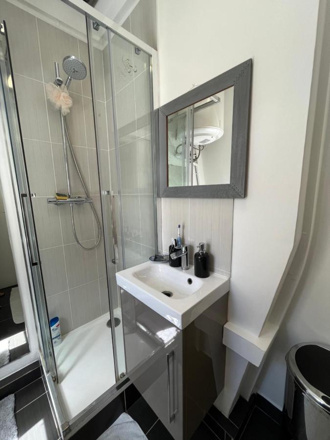 Homestay Cosy 5 Minutes Tour Eiffel Paris