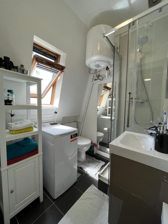 Homestay Cosy 5 Minutes Tour Eiffel *