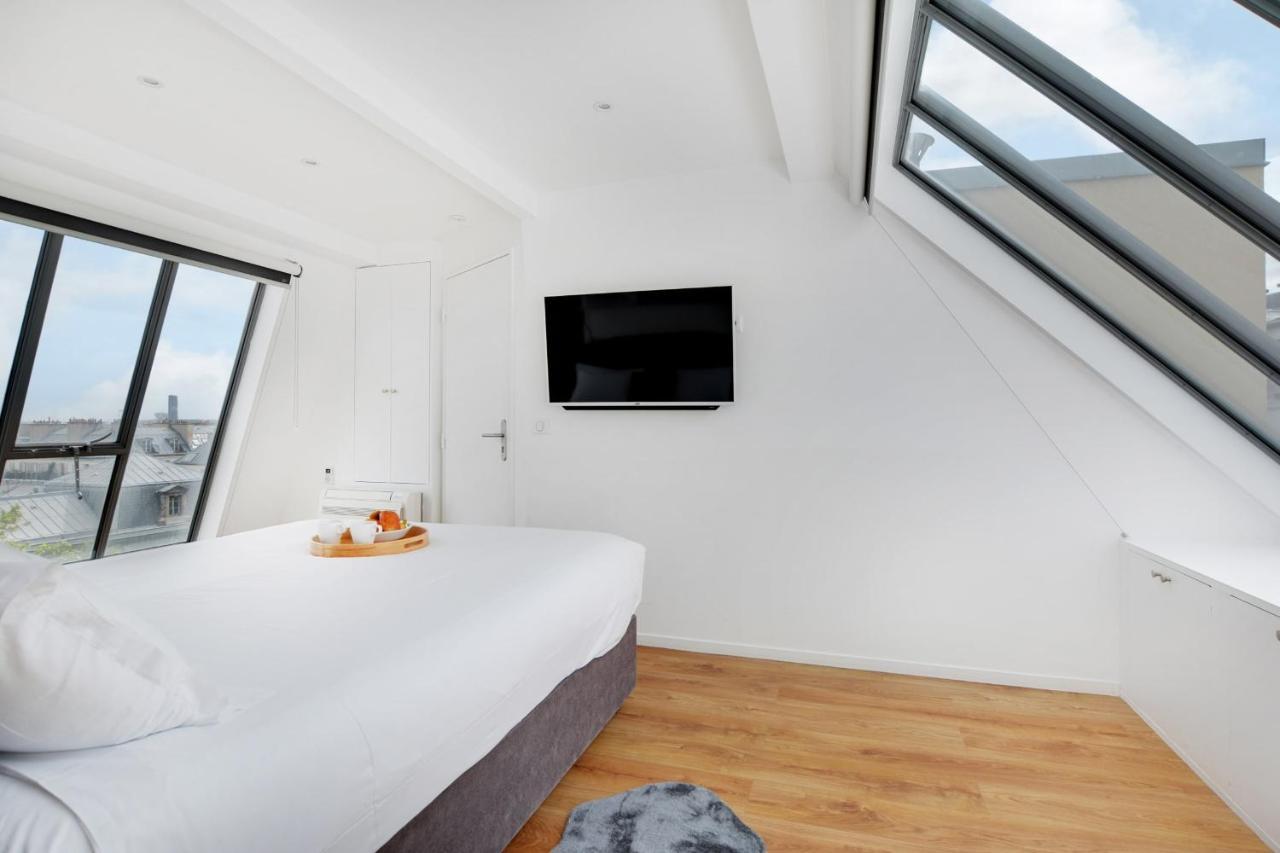 Exceptional Triplex With Terrace - Montmartre Parigi