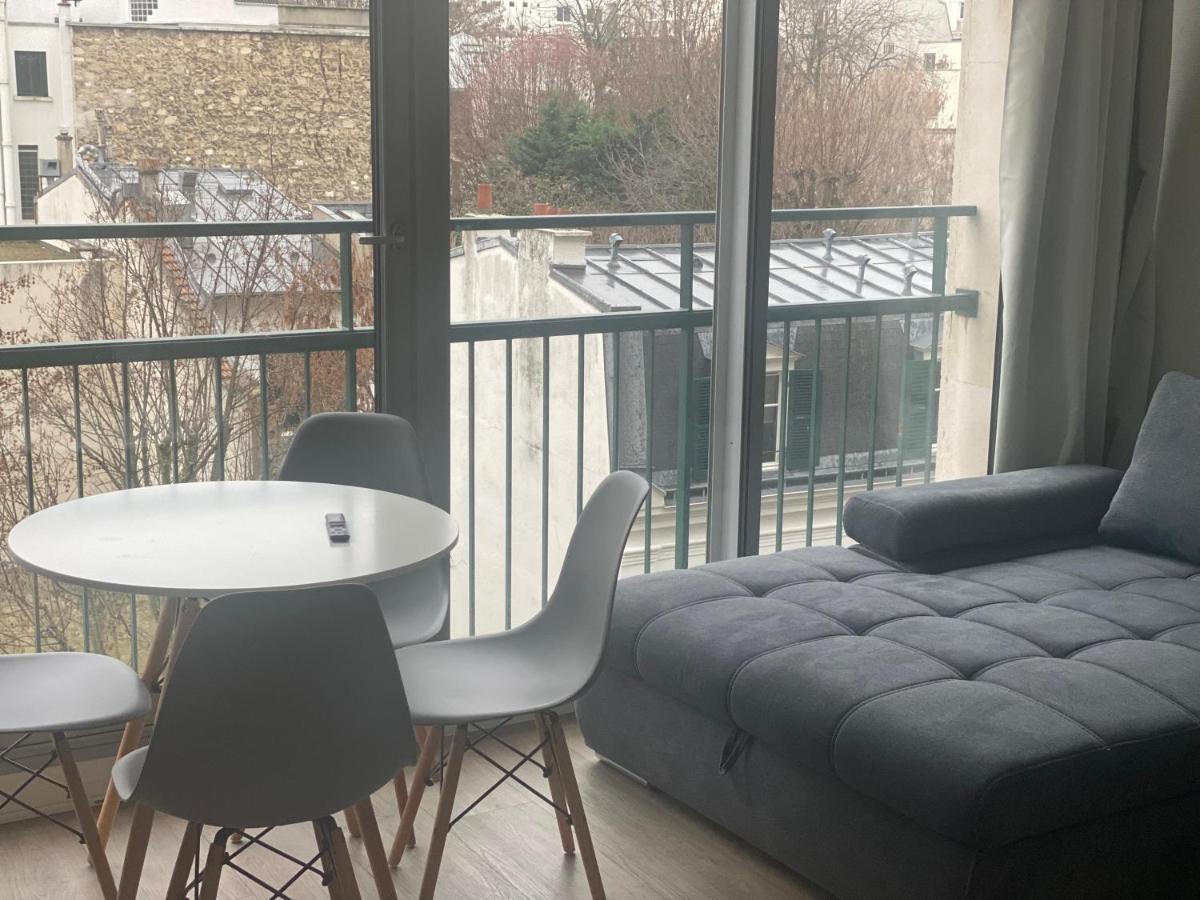Studio 16 Mozart Apartment Paris