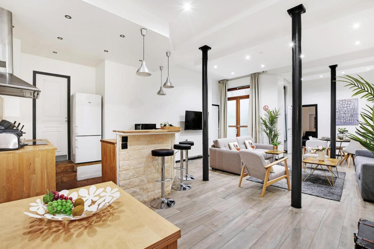 Chic - 3br-8p - Le Marais Apartment